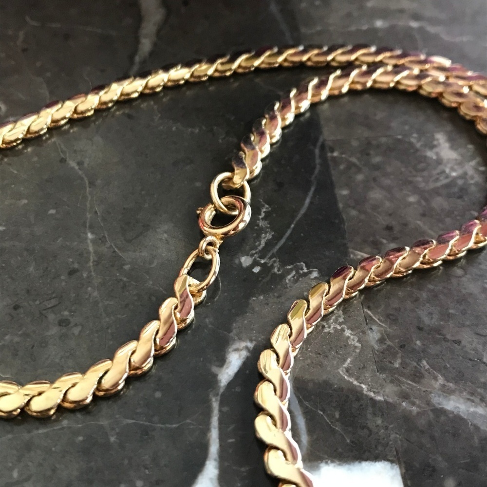 Gold Necklace - Picture 2 of 4